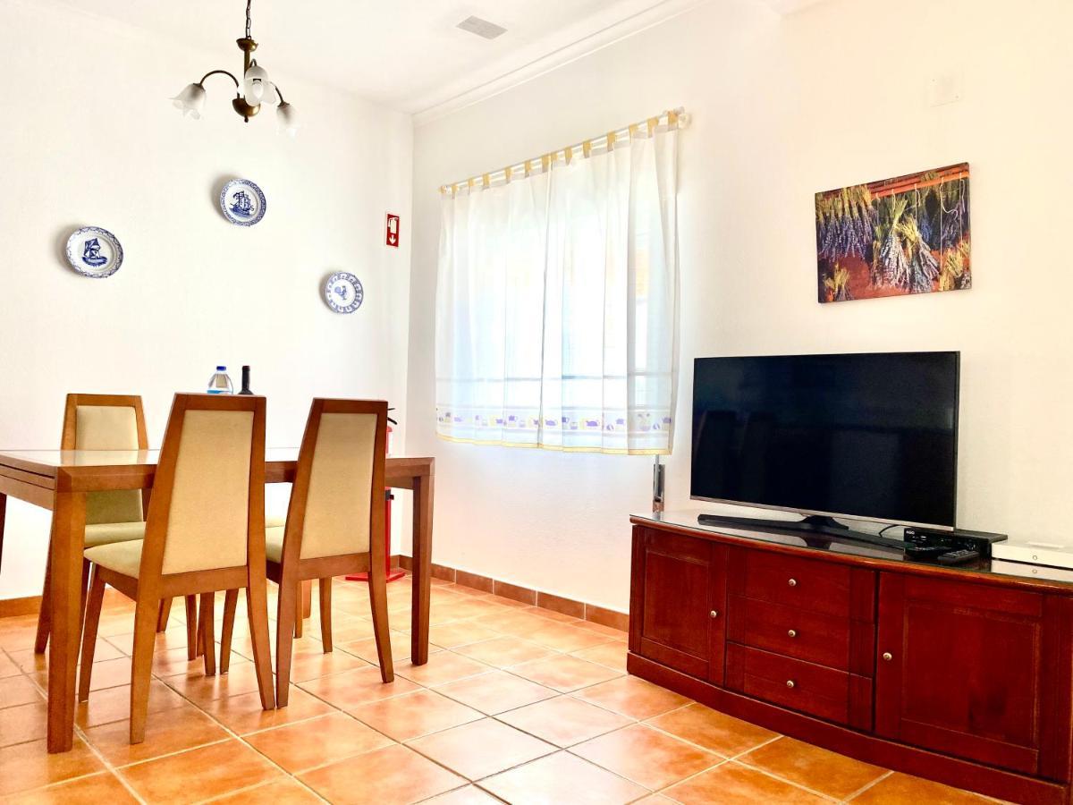 הוילה אלבור Casa Dos Montes מראה חיצוני תמונה